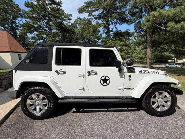 2013 Jeep JK Wrangler - Image 2 of 31
