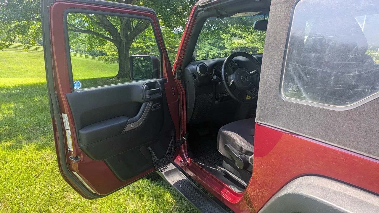 2013 Jeep JK Wrangler - Image 8 of 21