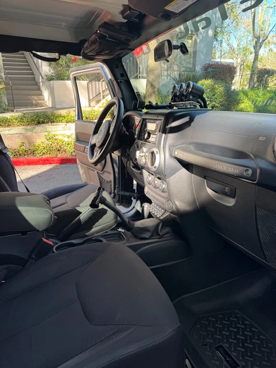 2013 Jeep JK Wrangler - Image 16 of 18