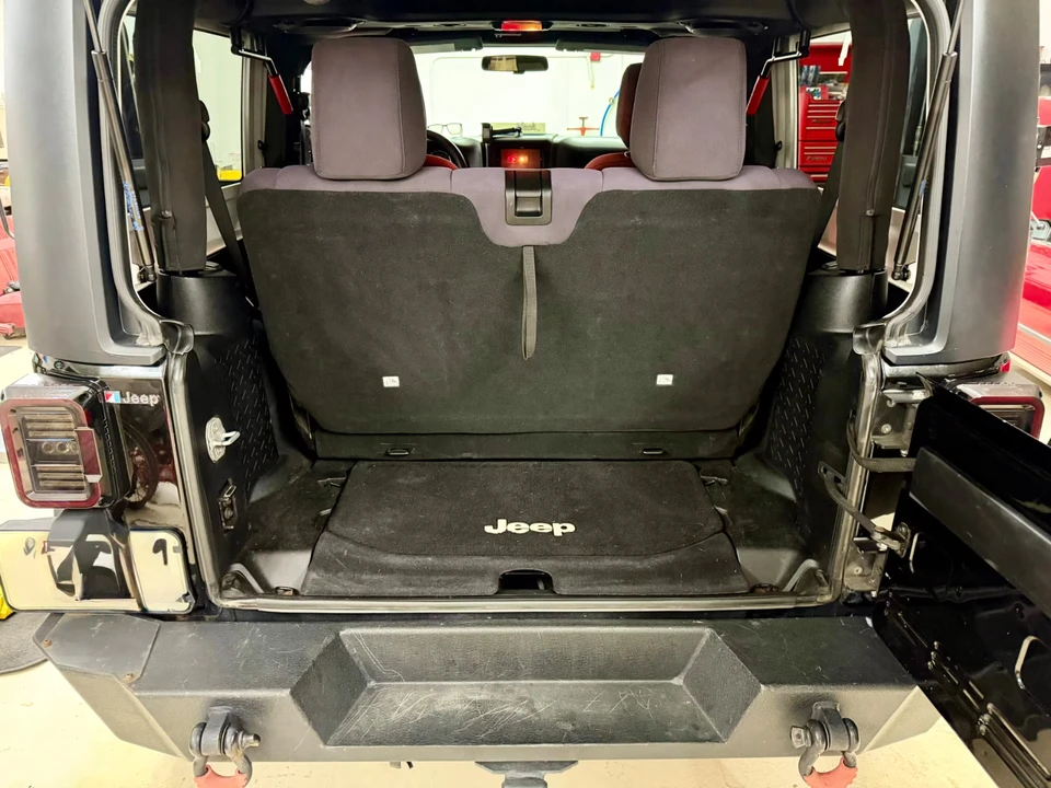 2013 Jeep JK Wrangler - Image 6 of 8