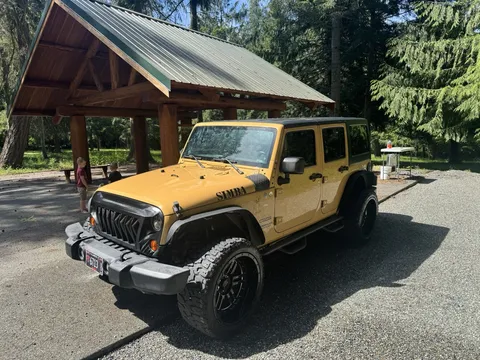 2013 Jeep Wrangler Unlimited Sport Simba Edition