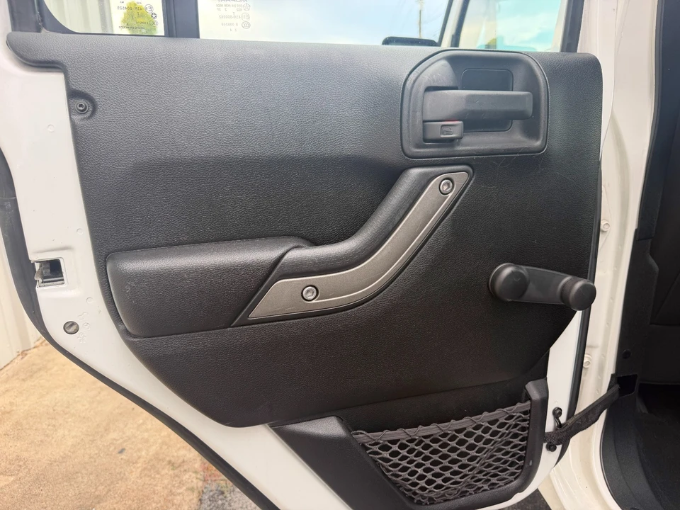 2013 Jeep JK Wrangler - Image 14 of 31