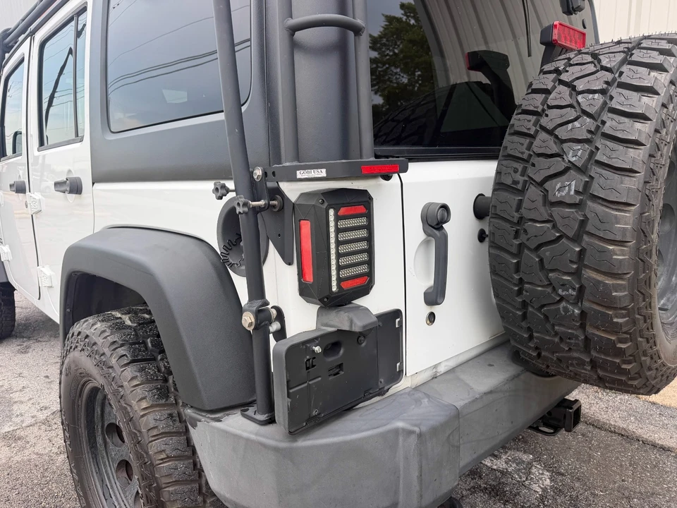 2013 Jeep JK Wrangler - Image 6 of 31