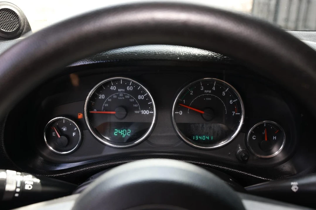 2013 Jeep JK Wrangler - Image 28 of 31
