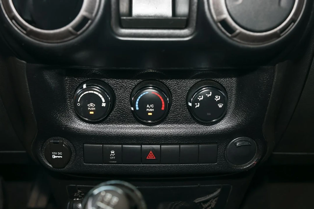 2013 Jeep JK Wrangler - Image 31 of 31