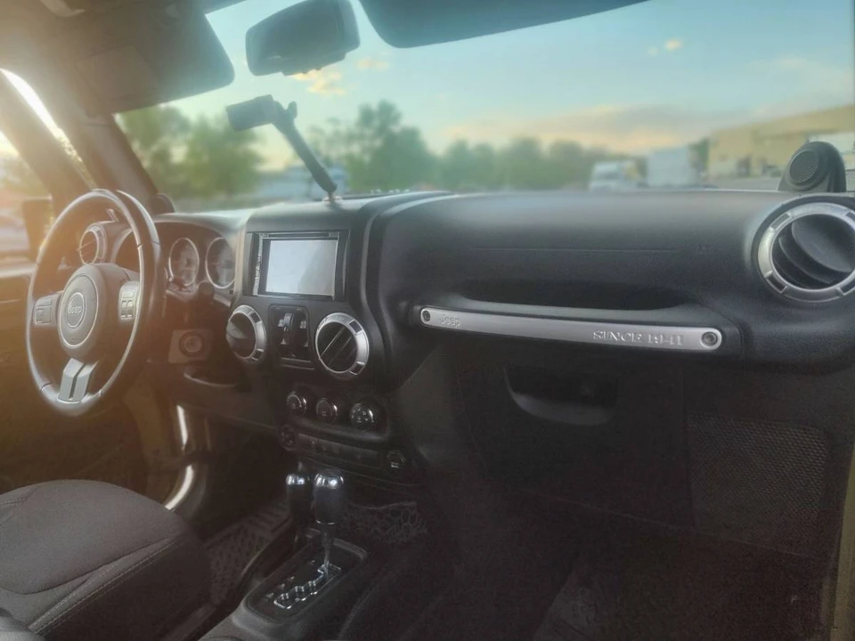 2013 Jeep JK Wrangler - Image 10 of 19
