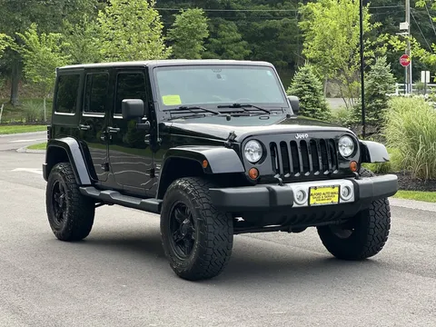 2013 Jeep Wrangler Sahara 4x4