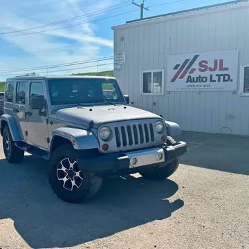 2013 Jeep Wrangler Sahara
