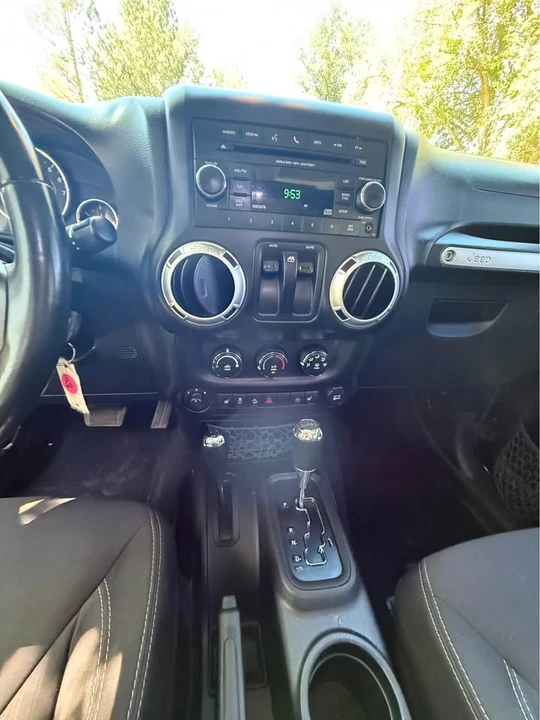 2013 Jeep JK Wrangler - Image 9 of 11