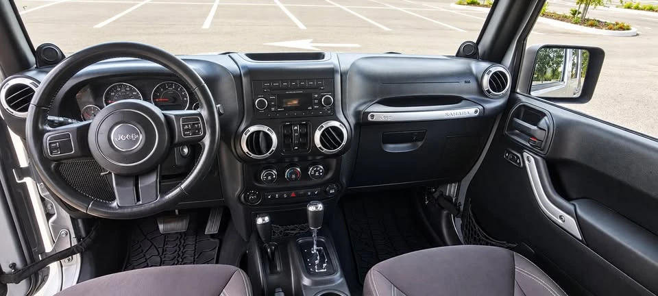 2013 Jeep JK Wrangler - Image 2 of 7