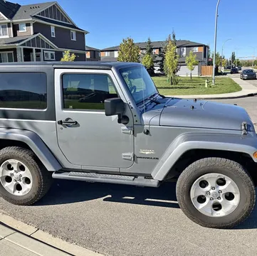 2013 Jeep Wrangler Sahara