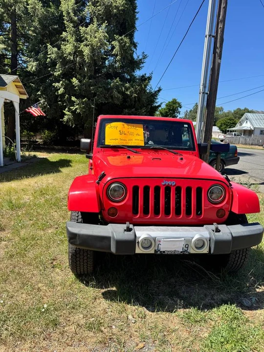 2013 Jeep JK Wrangler - Image 2 of 6