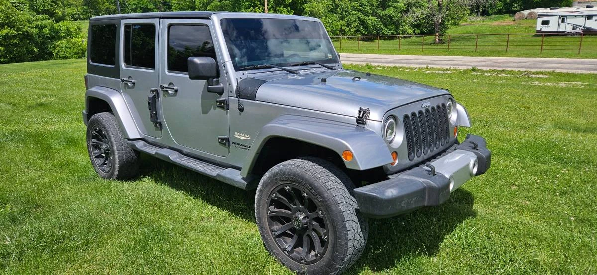 2013 Jeep JK Wrangler - Image 2 of 9