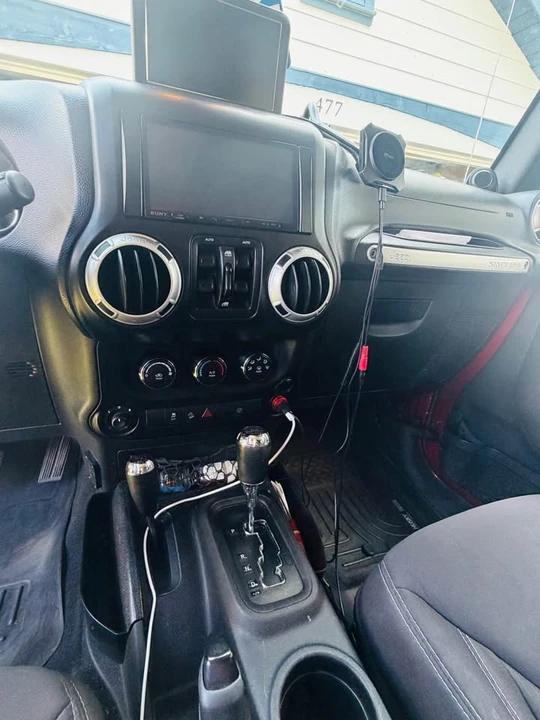 2013 Jeep JK Wrangler - Image 10 of 17
