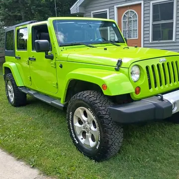 2013 Jeep Wrangler Sahara