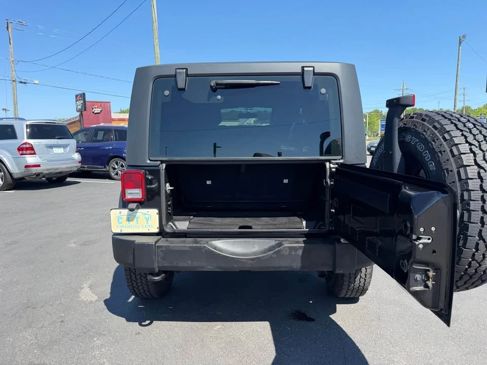 2013 Jeep JK Wrangler - Image 17 of 18
