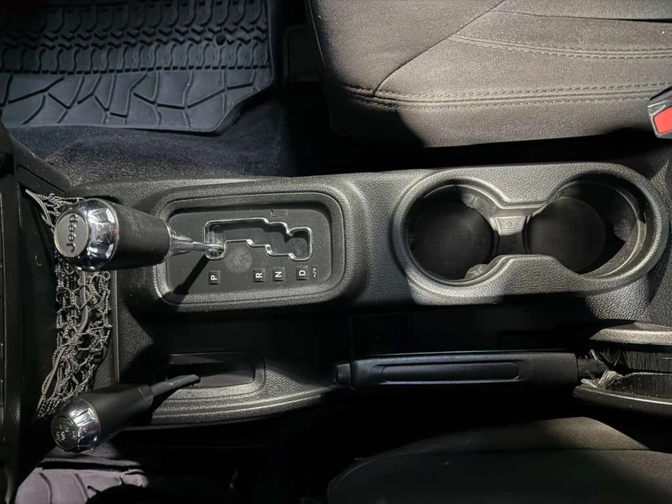 2013 Jeep JK Wrangler - Image 16 of 21