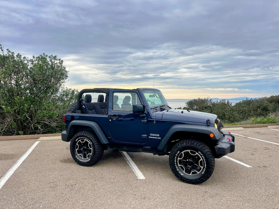 2013 Jeep JK Wrangler - Image 15 of 31