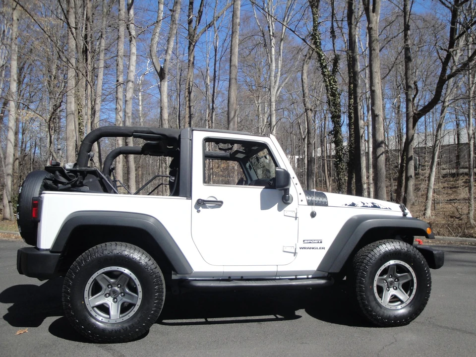2013 Jeep JK Wrangler - Image 25 of 31