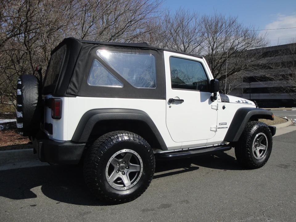 2013 Jeep JK Wrangler - Image 9 of 31