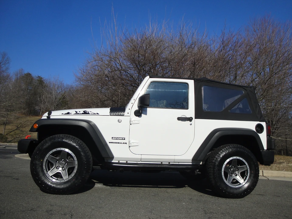 2013 Jeep JK Wrangler - Image 13 of 31