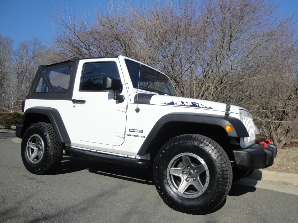 2013 Jeep JK Wrangler - Image 6 of 31