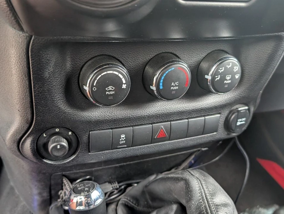 2013 Jeep JK Wrangler - Image 21 of 21