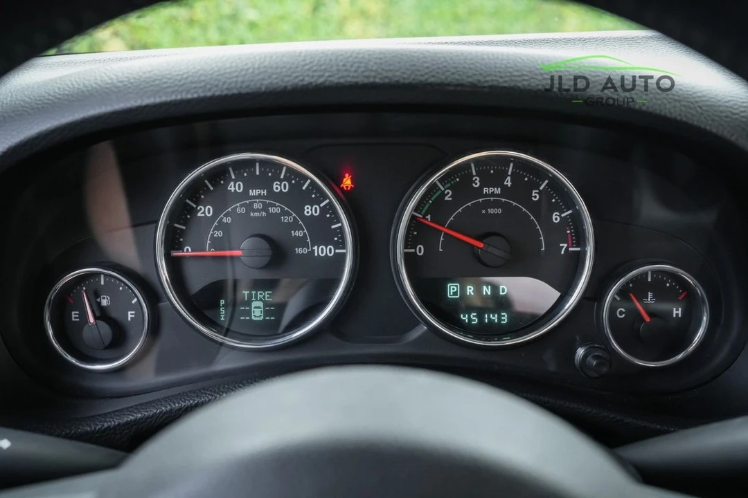 2013 Jeep JK Wrangler - Image 14 of 21