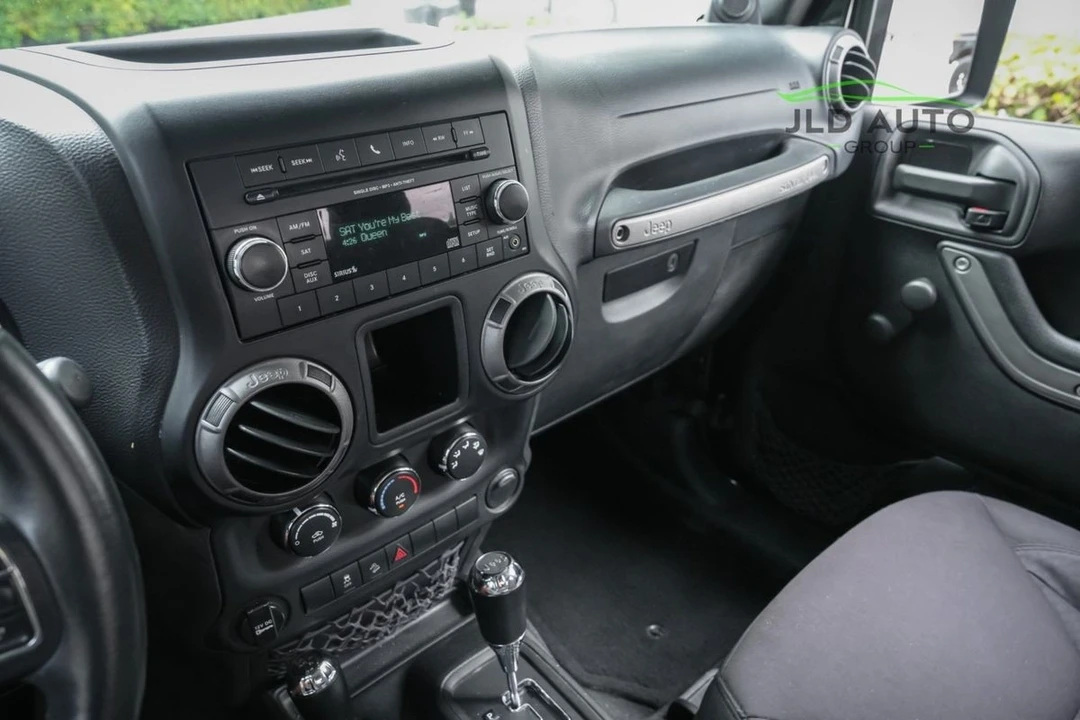 2013 Jeep JK Wrangler - Image 15 of 21