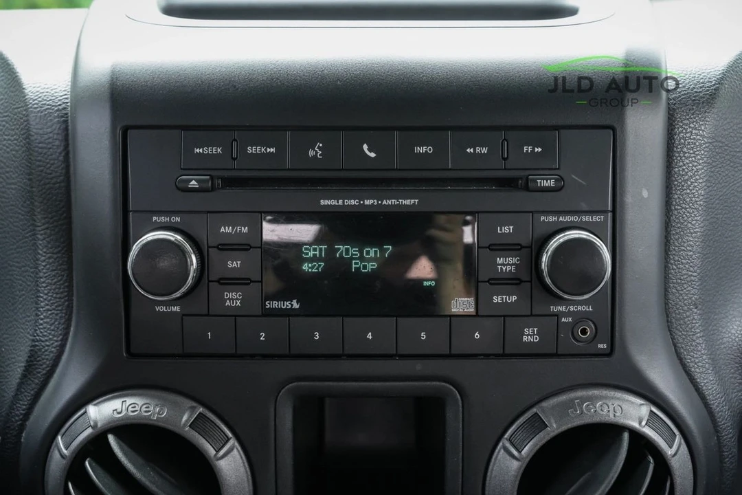 2013 Jeep JK Wrangler - Image 17 of 21
