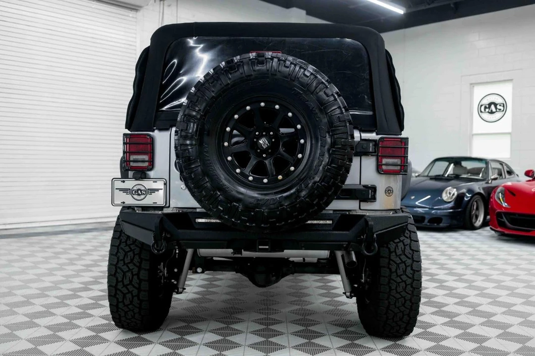 2013 Jeep JK Wrangler - Image 8 of 31