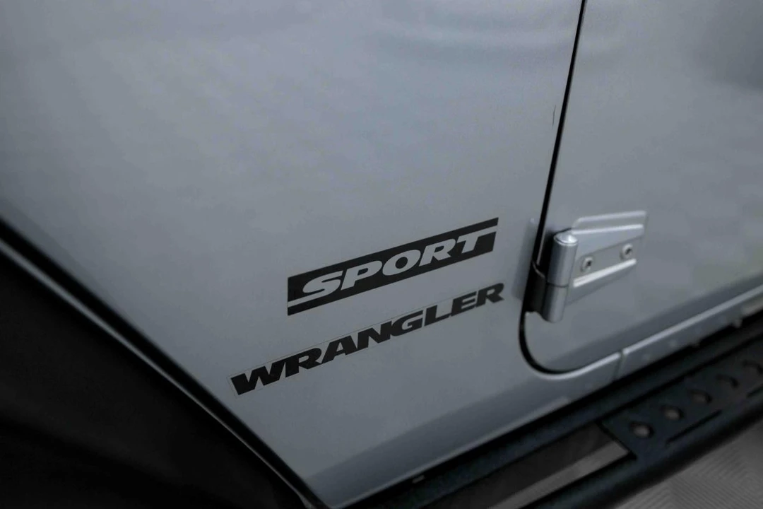 2013 Jeep JK Wrangler - Image 13 of 31