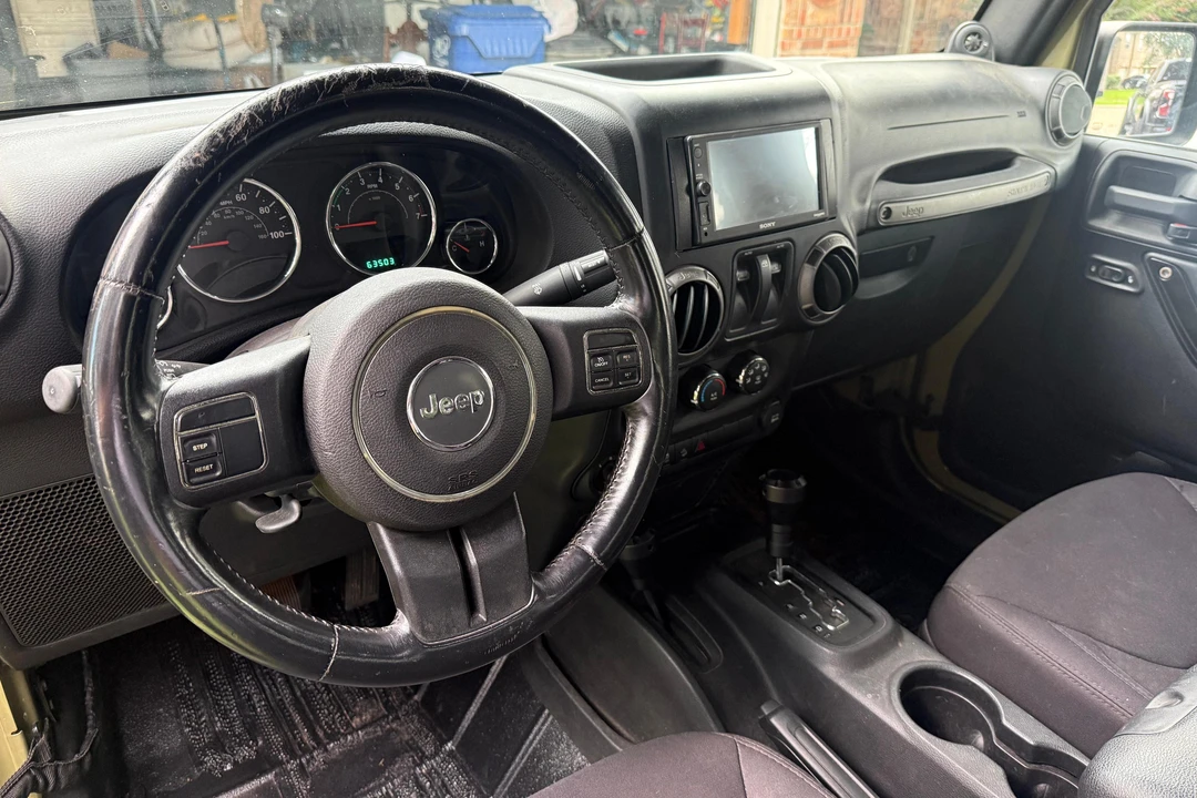 2013 Jeep JK Wrangler - Image 26 of 31