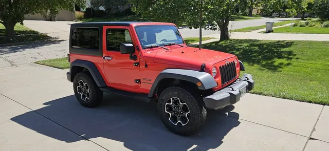 2013 Jeep Wrangler Sport 6spd