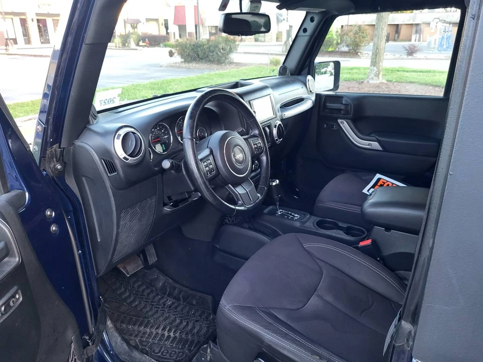2013 Jeep JK Wrangler - Image 4 of 8