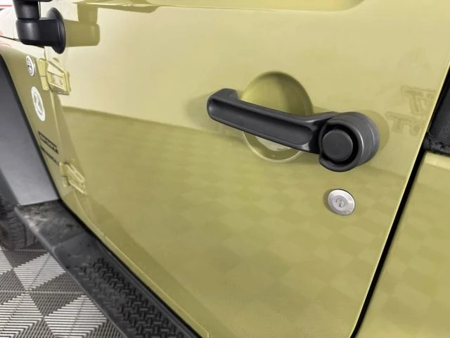 2013 Jeep JK Wrangler - Image 21 of 31