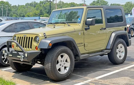 2013 Jeep Wrangler Sport SUV 2D