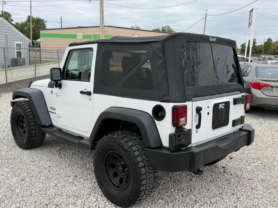 2013 Jeep JK Wrangler - Image 5 of 17