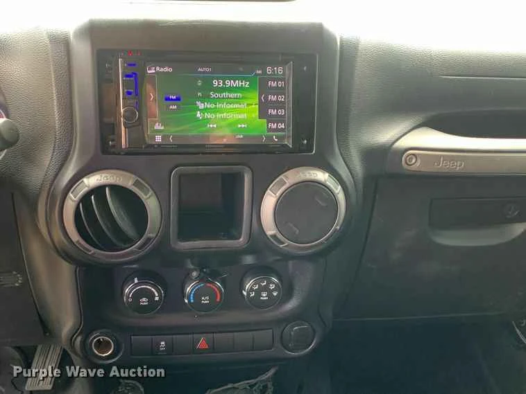 2013 Jeep JK Wrangler - Image 7 of 9