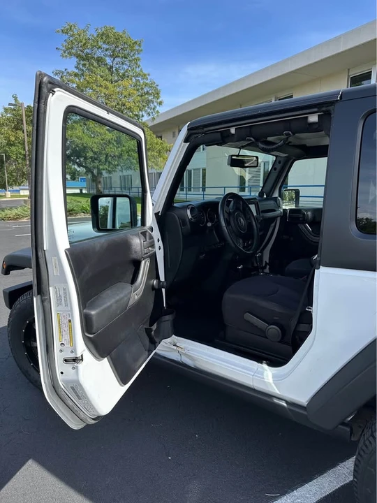 2013 Jeep JK Wrangler - Image 9 of 17