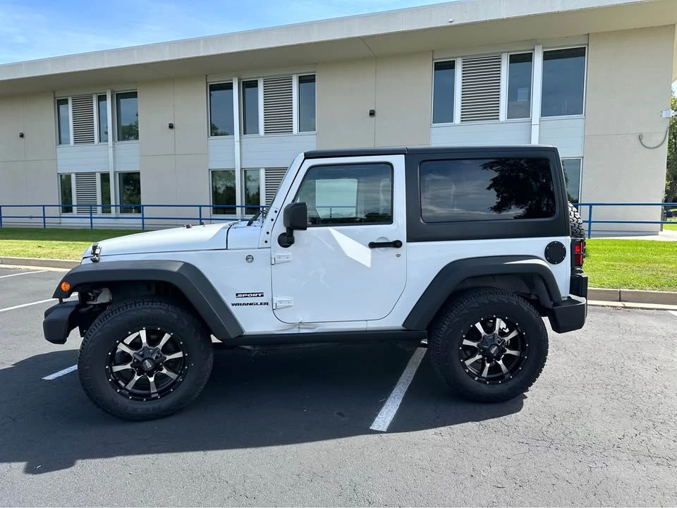 2013 Jeep JK Wrangler - Image 4 of 17