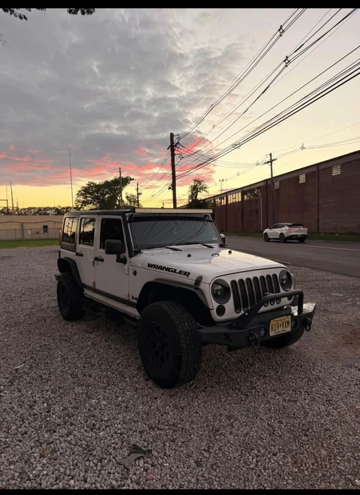 2013 Jeep JK Wrangler - Image 2 of 9