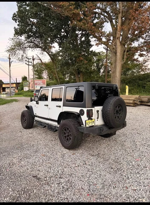 2013 Jeep JK Wrangler - Image 3 of 9