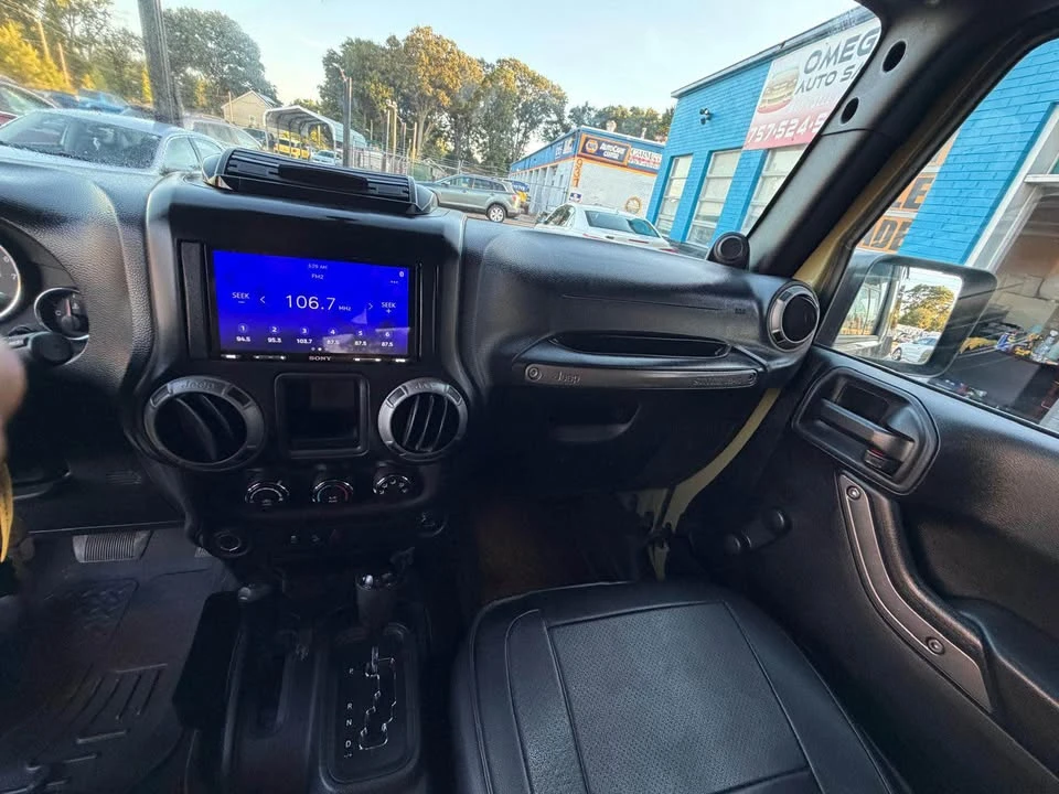 2013 Jeep JK Wrangler - Image 14 of 18