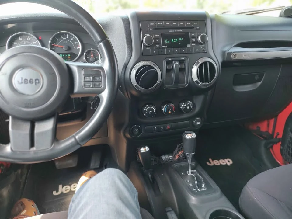 2013 Jeep JK Wrangler - Image 10 of 11
