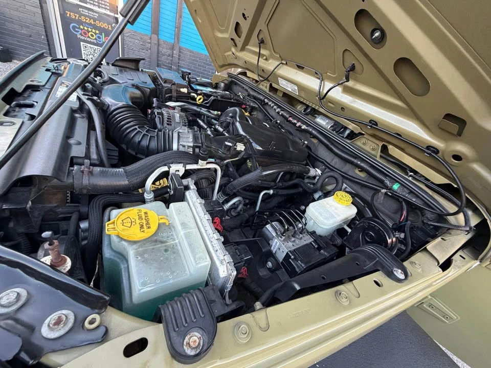 2013 Jeep JK Wrangler - Image 17 of 18