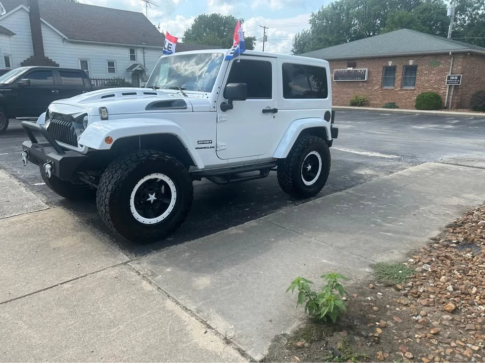 2013 Jeep JK Wrangler - Image 2 of 9