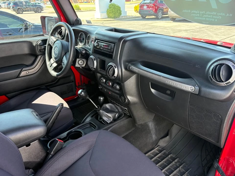 2013 Jeep JK Wrangler - Image 5 of 7