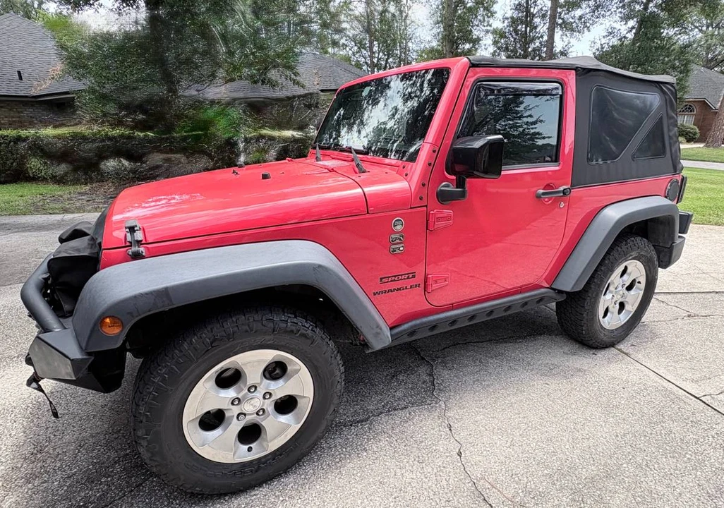 2013 Jeep JK Wrangler - Image 2 of 9