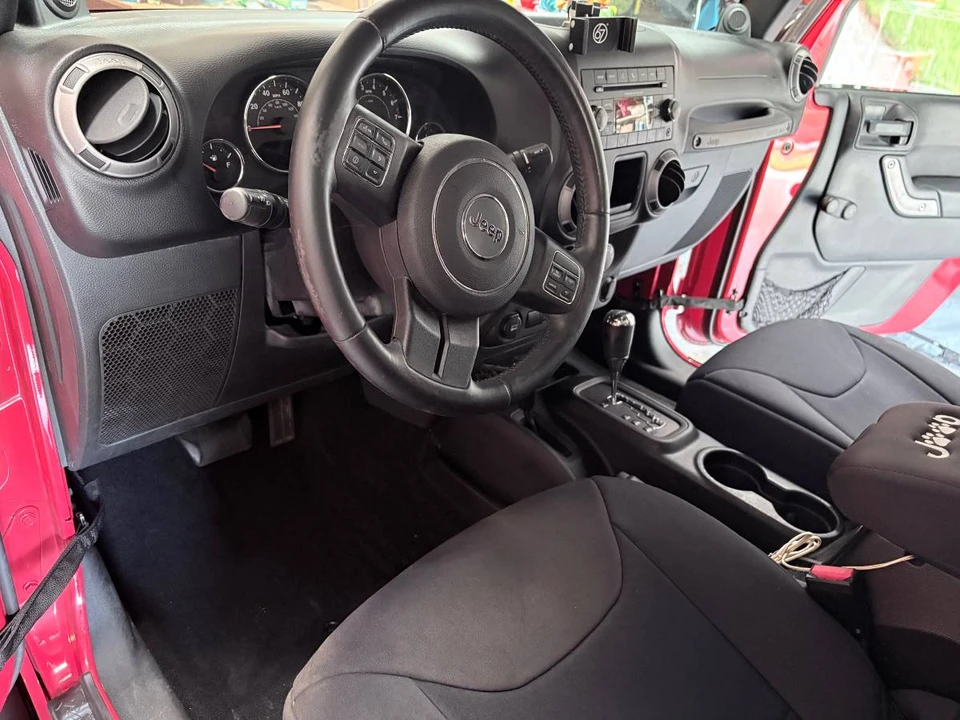 2013 Jeep JK Wrangler - Image 6 of 9